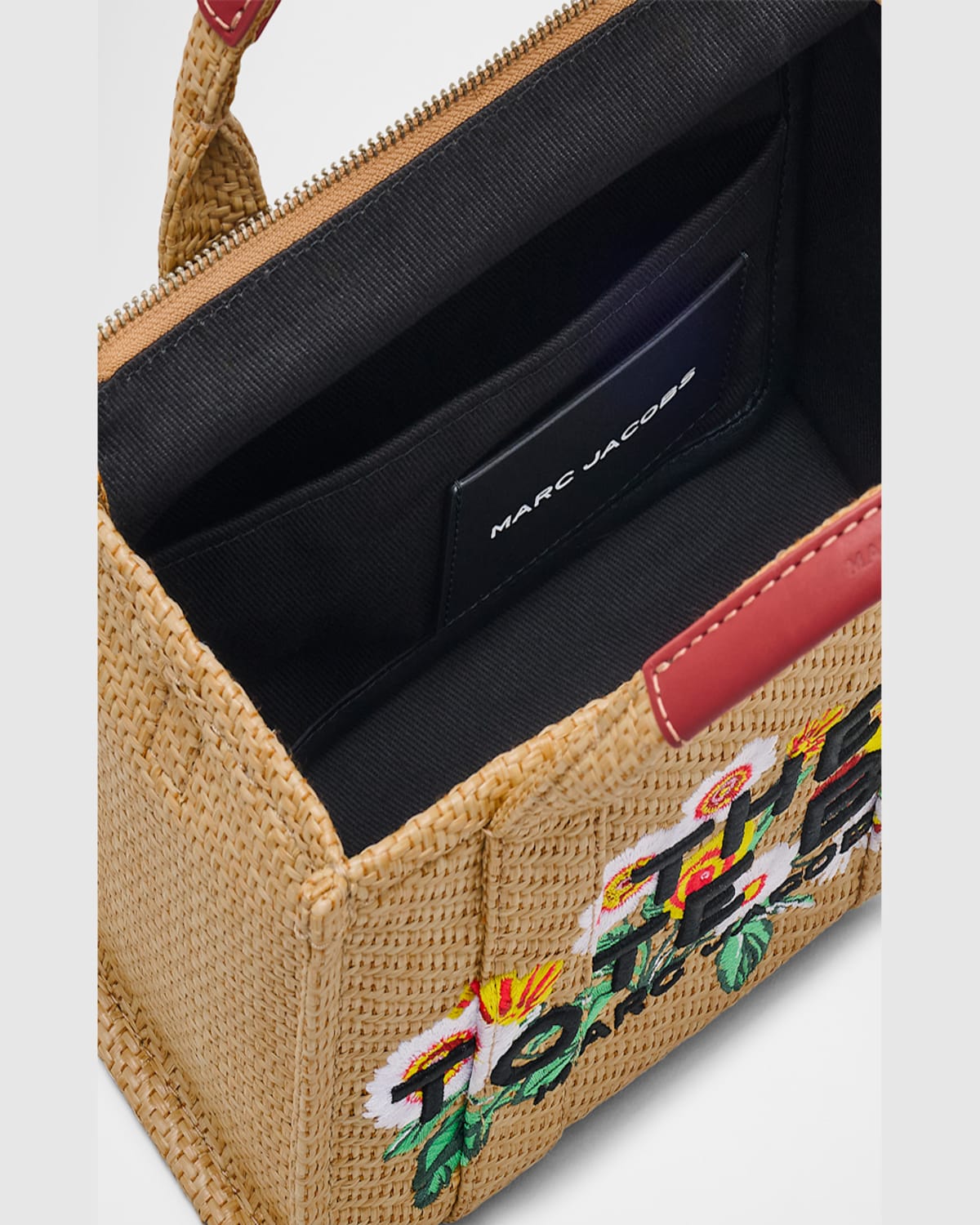 Marc Jacobs The Medium Daisy Tote Bag In Beige Caramel Brown In Natural