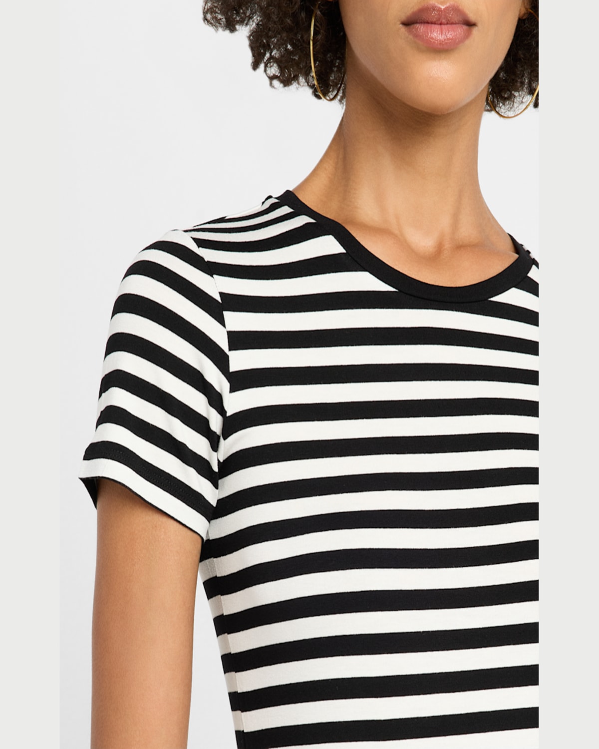 MAJESTIC SOFT TOUCH CREWNECK STRIPED JERSEY T-SHIRT 
