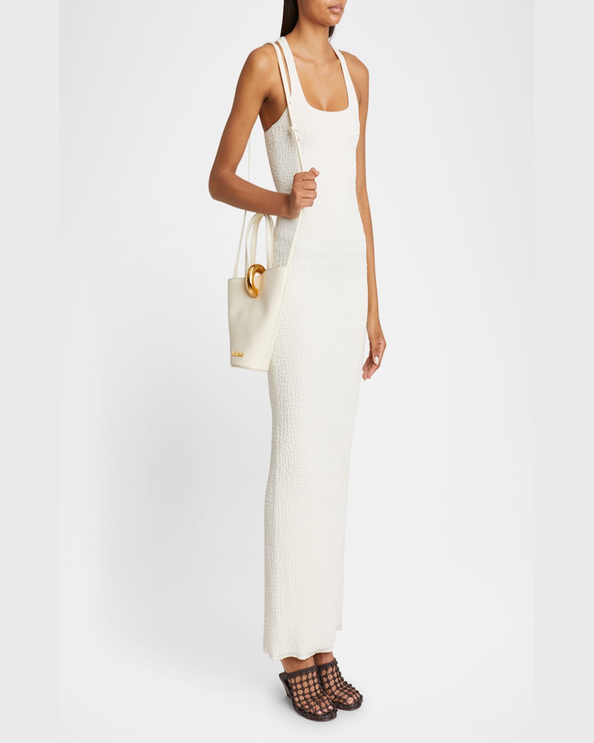 Jacquemus Le Petit Bambola Leather Bucket Bag In Light Ivory