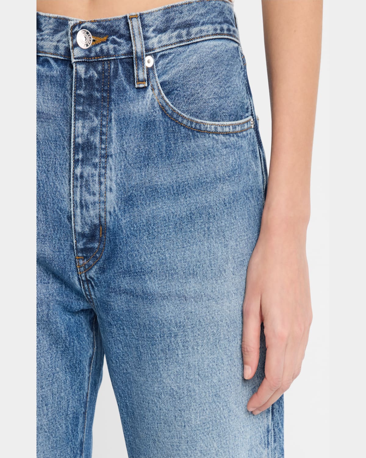 Shop Frame The Vertical Jeans In Vancouver