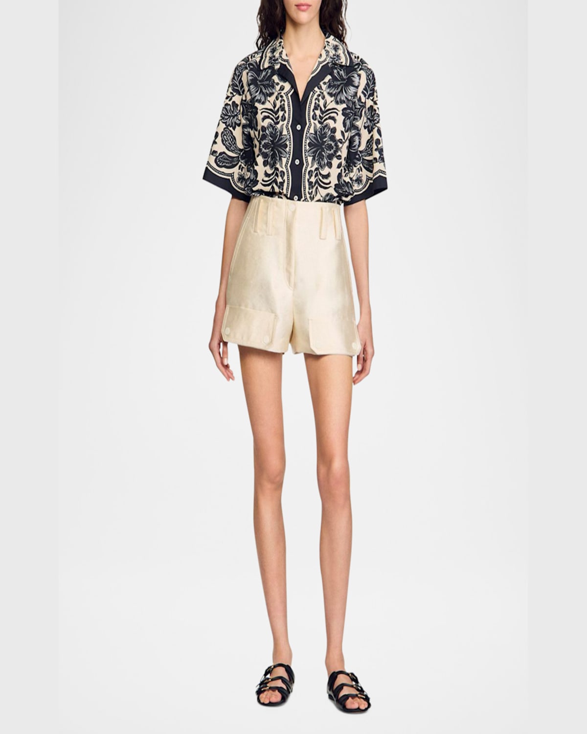 Sandro Womens Naturels Mid-rise Flap-pocket Woven Shorts In Ecru