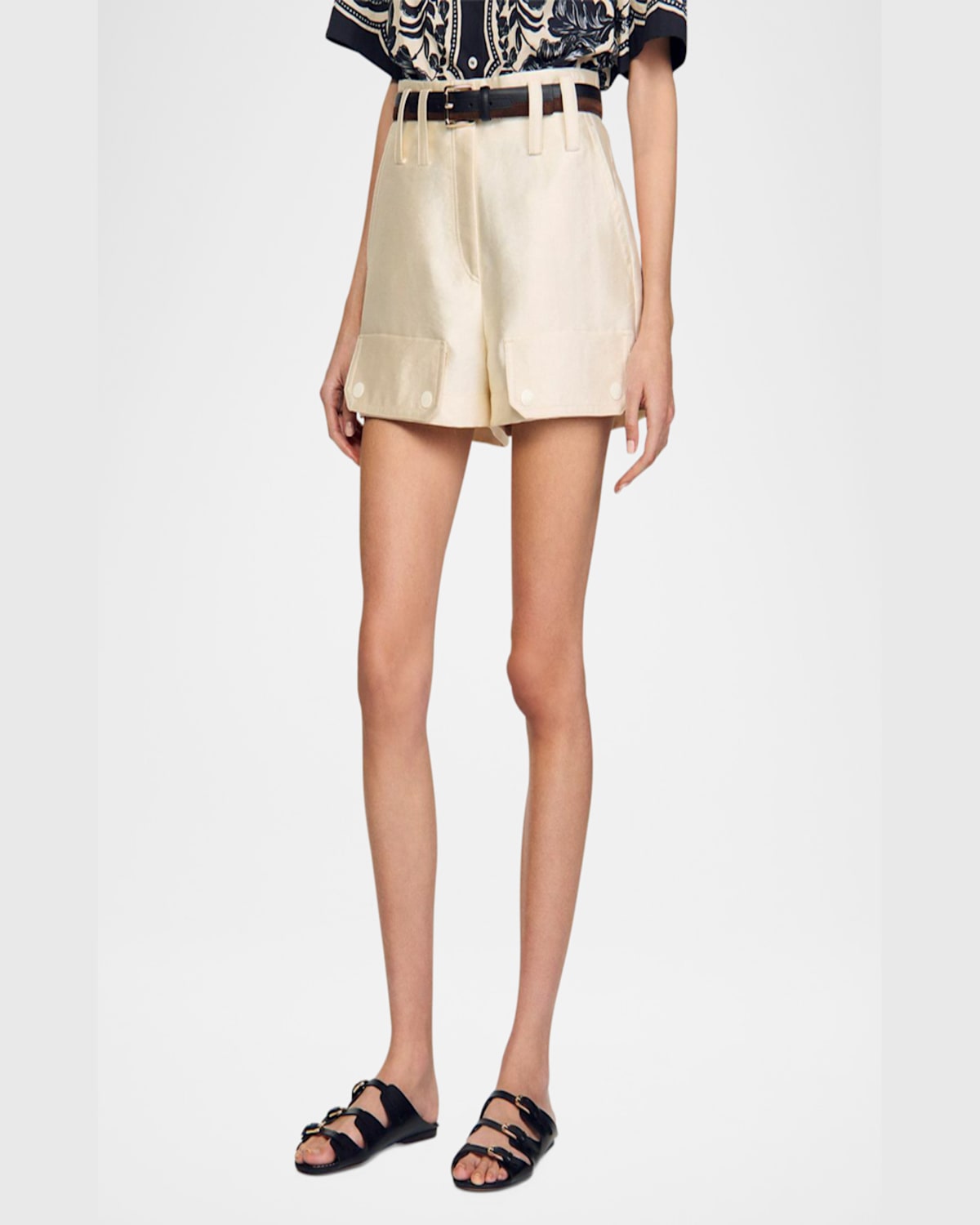 Sandro Womens Naturels Mid-rise Flap-pocket Woven Shorts In Ecru