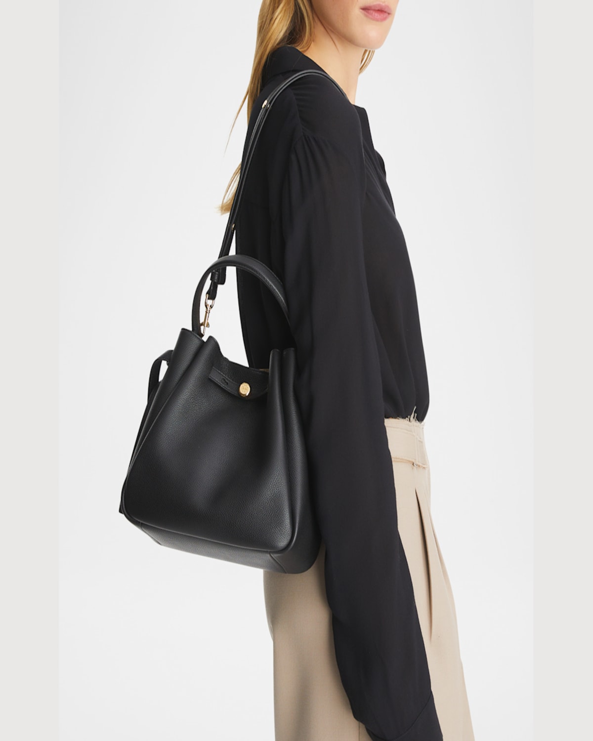 Shop Tory Burch Romy Bucket Bag In Black