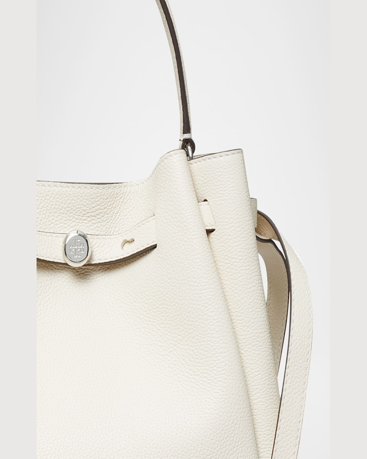 Tory Burch Romy Bucket Bag In Light Cream