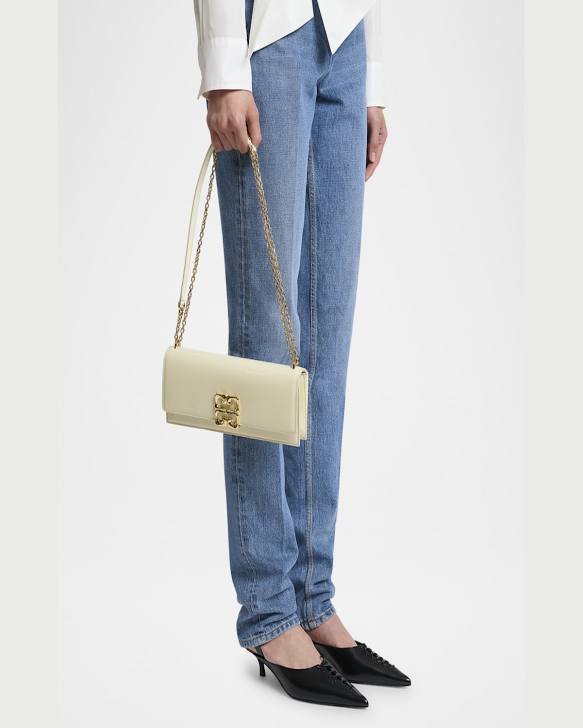 Givenchy 4g Liquid Small Chain Shoulder Bag In Leather In 156 Cream