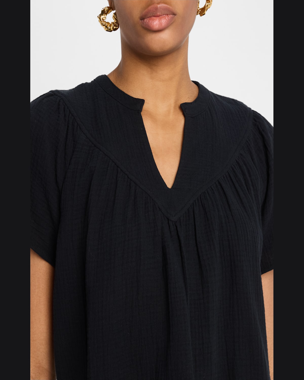 Rails Sayer Organic Cotton Gauze Split Neck Top In Black