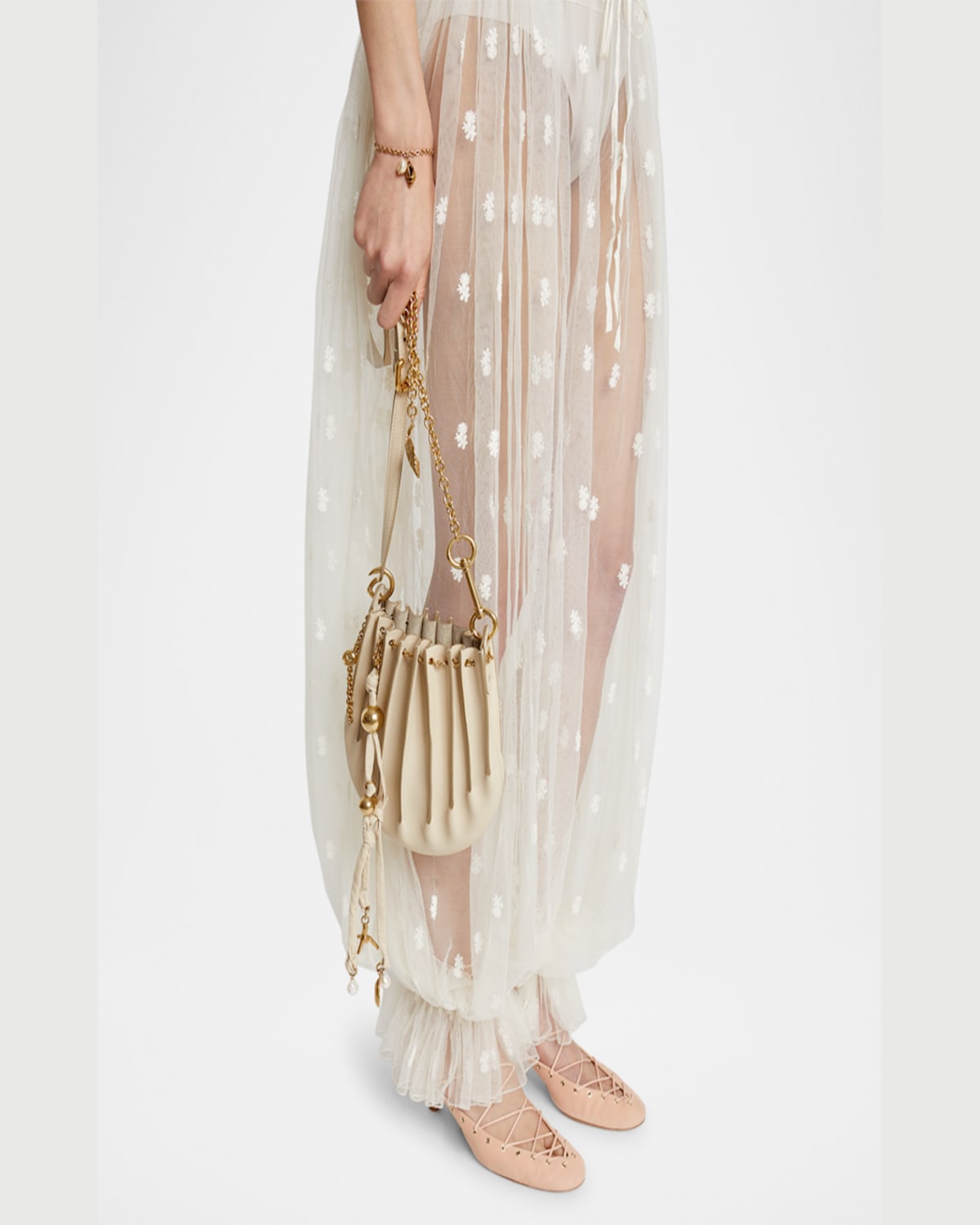 Chloé Sea Treasures Pleated Crossbody Bag In Leather In Deep Ivory