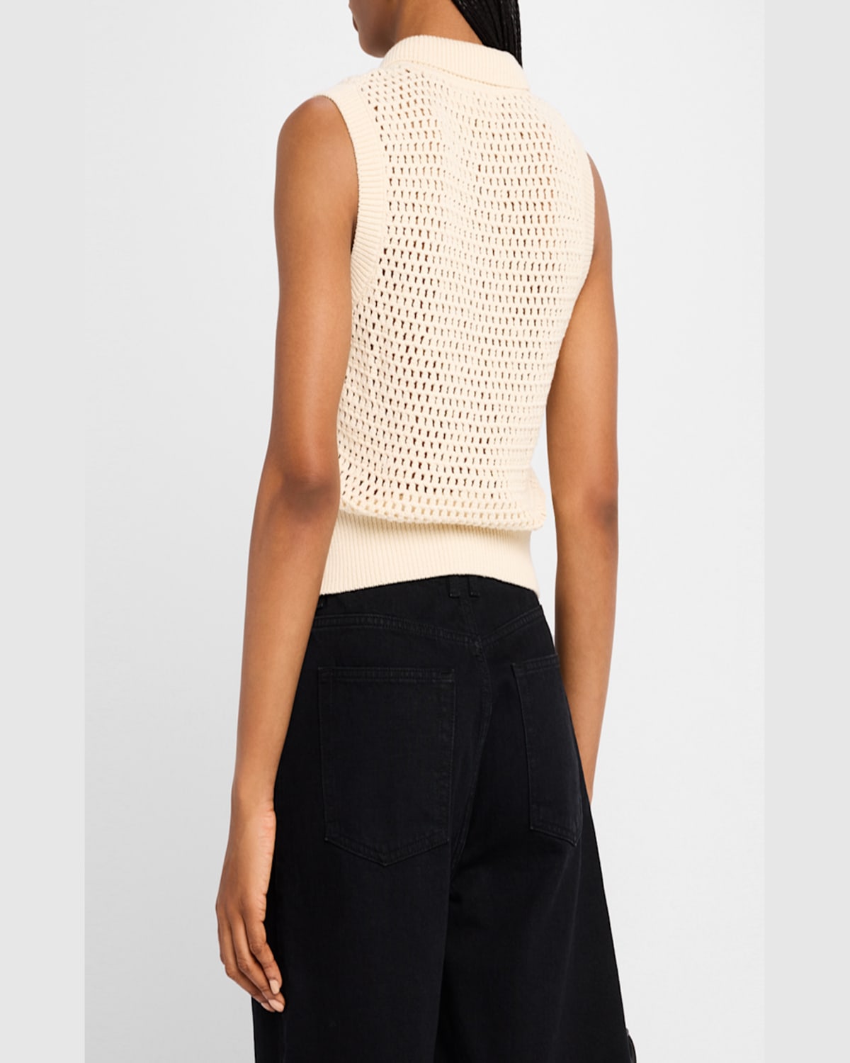Frame Openwork Sleeveless Polo Sweater In Cream