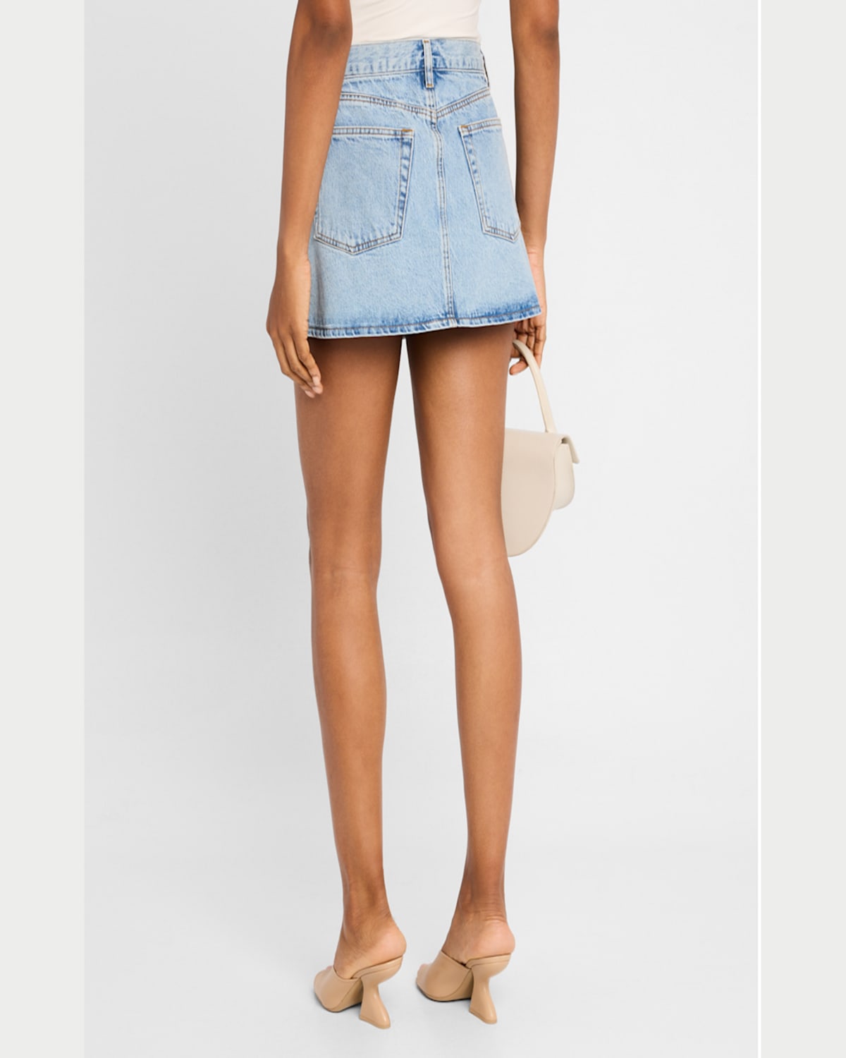 Frame Pleated Denim Mini Skirt In Outlaw In Outlaw