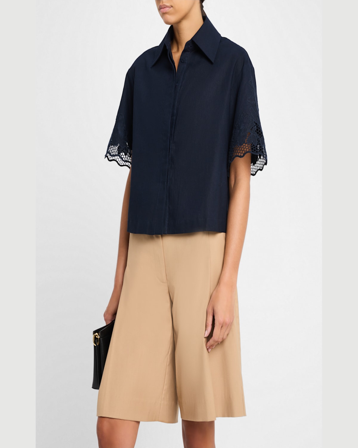 Clea Daphne Boxy Shirt In Navy