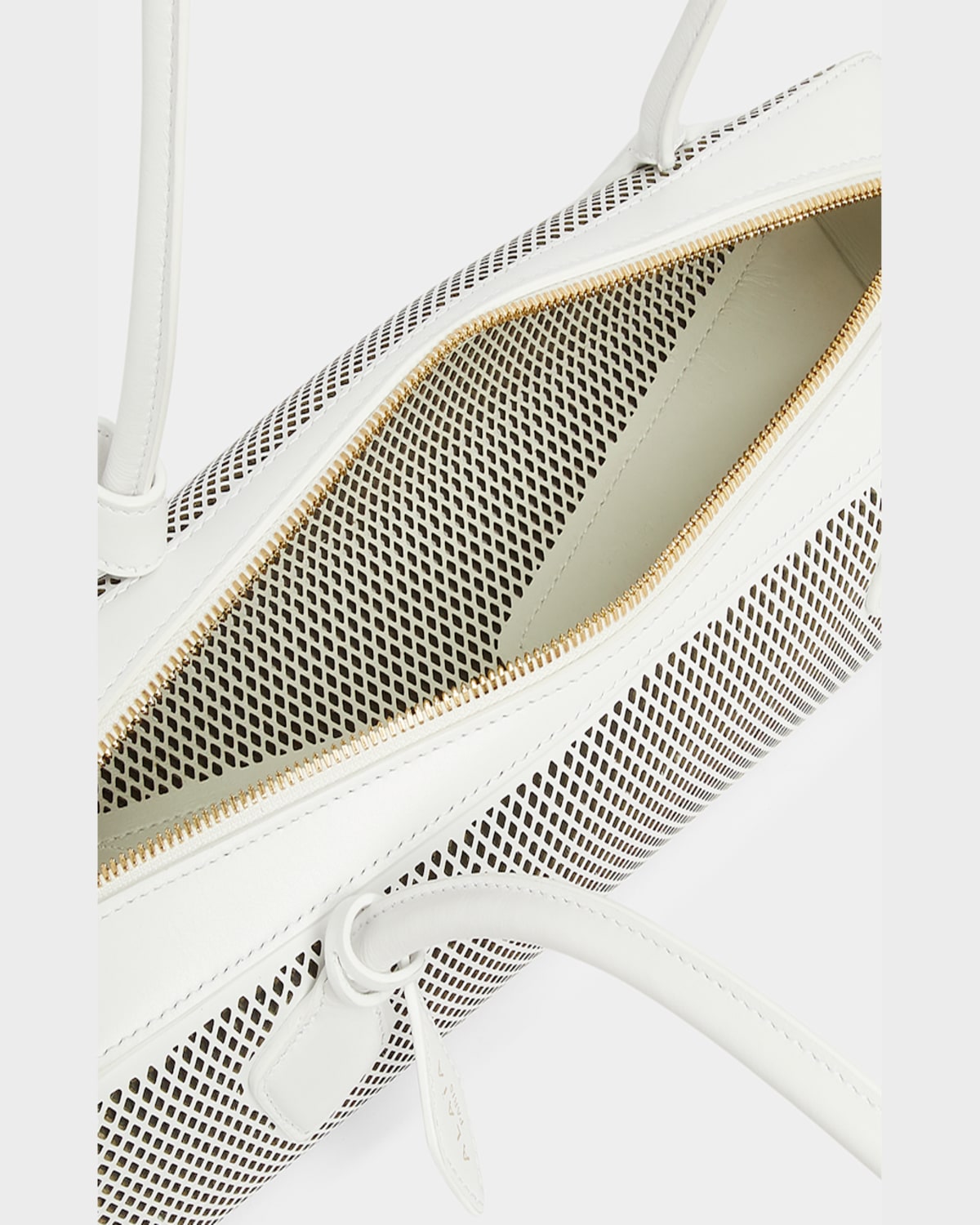 Alaïa Le Teckel Medium Shoulder Bag In Fishnet Leather In 010 Blanc Optique