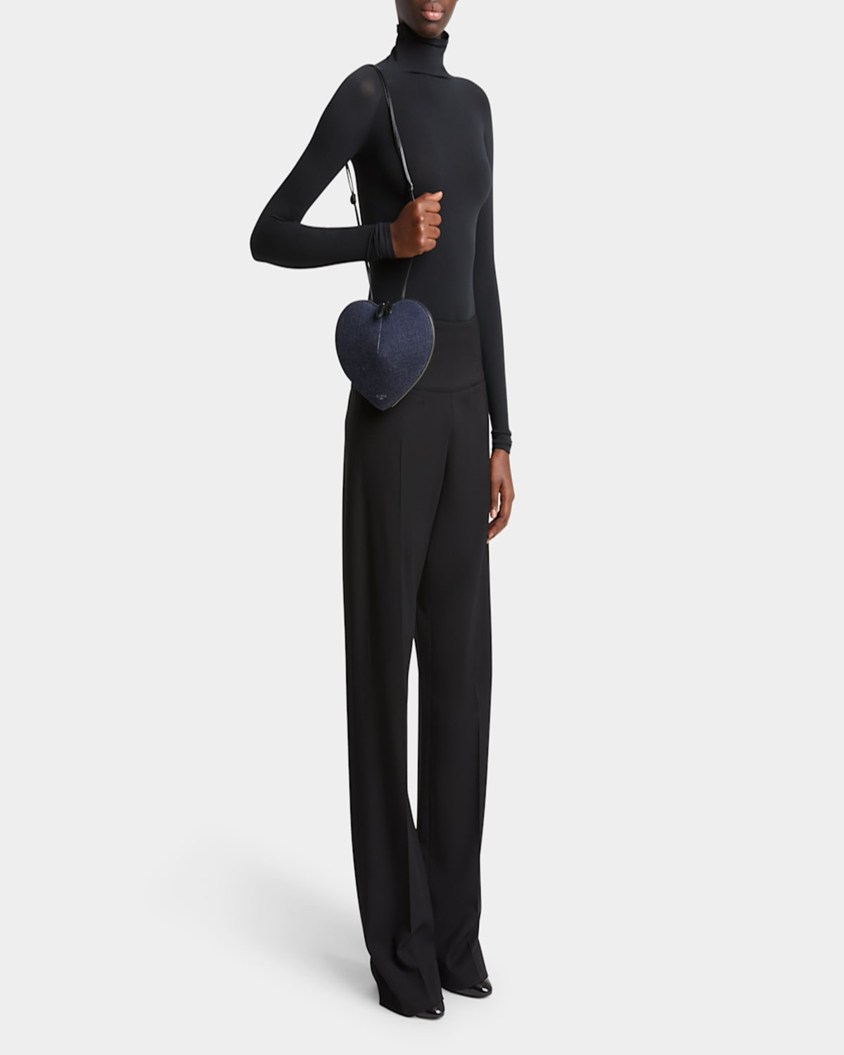 ALAÏA LE COEUR CROSSBODY BAG IN DENIM 