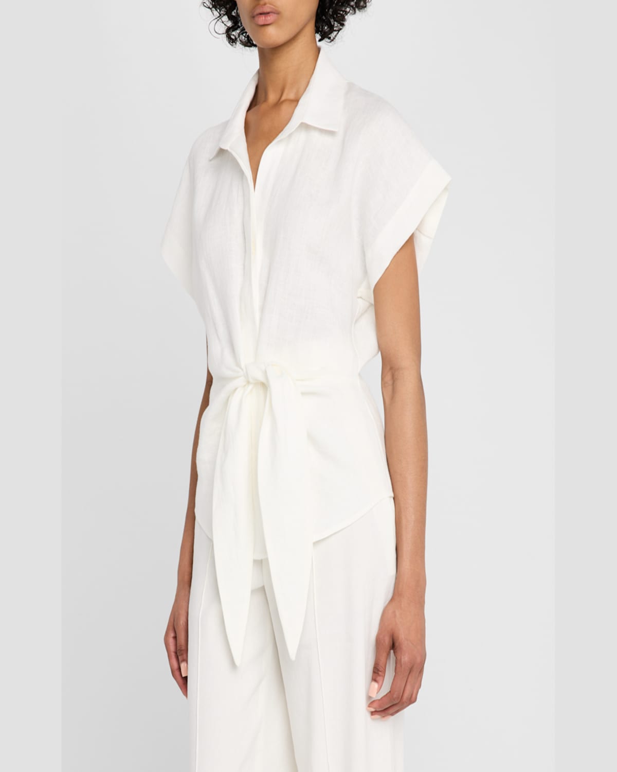 Jbq Pippa Tie-front Linen Top In Ecru