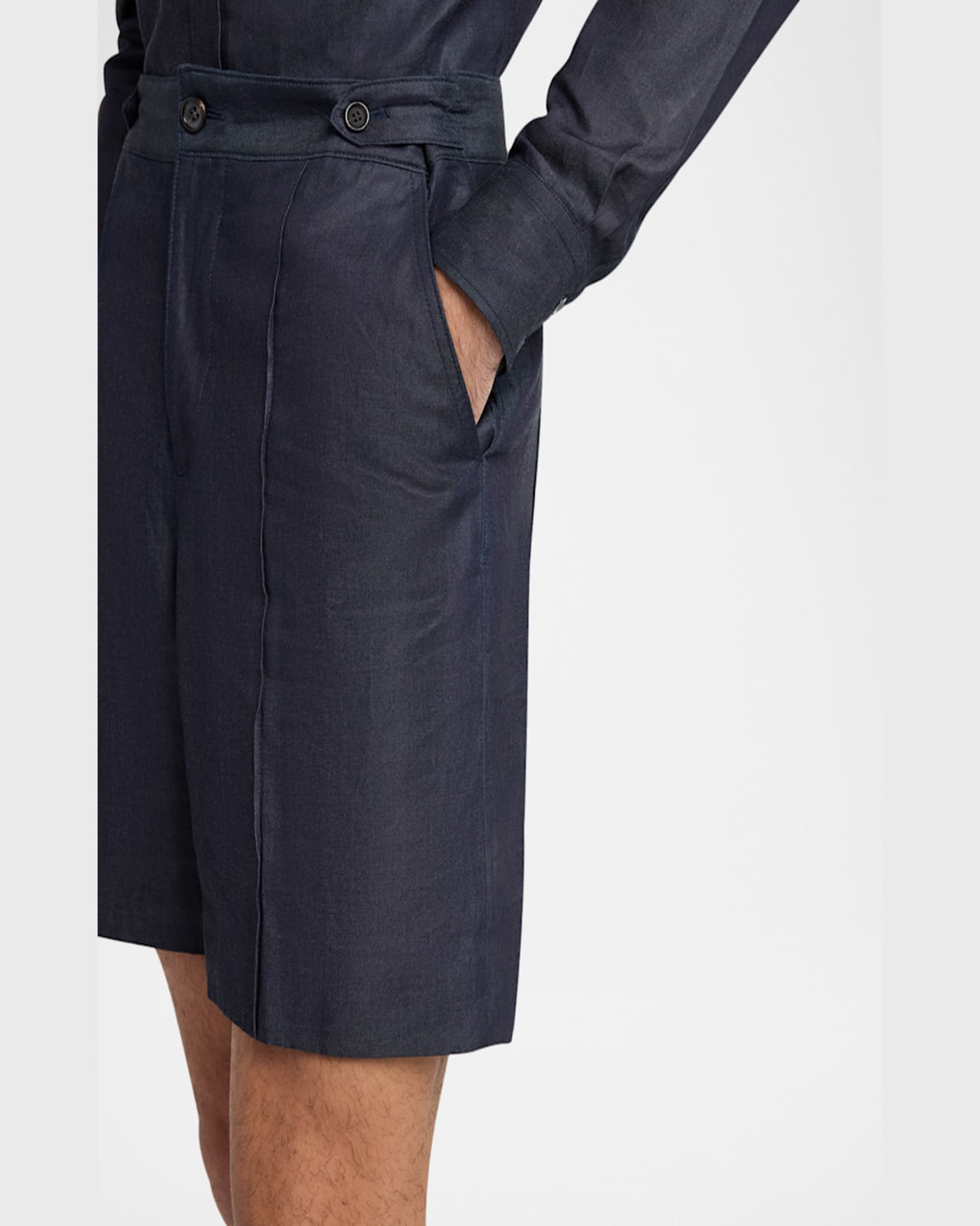 ALEXANDER MCQUEEN MEN'S DENIM PINTUCK SHORTS 