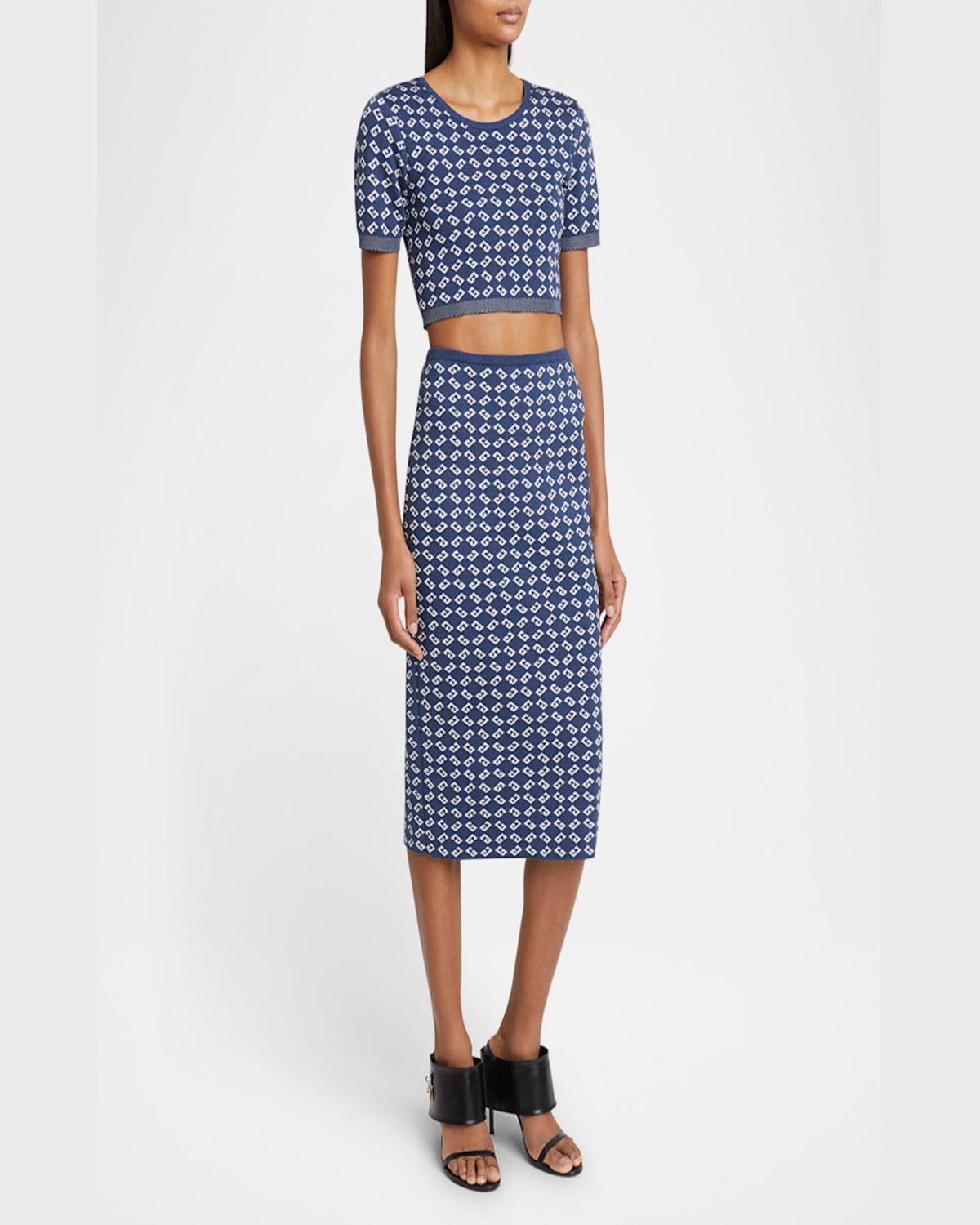Givenchy Short Sleeve Crew Neck Geometric Pattern Top In Denim Blue