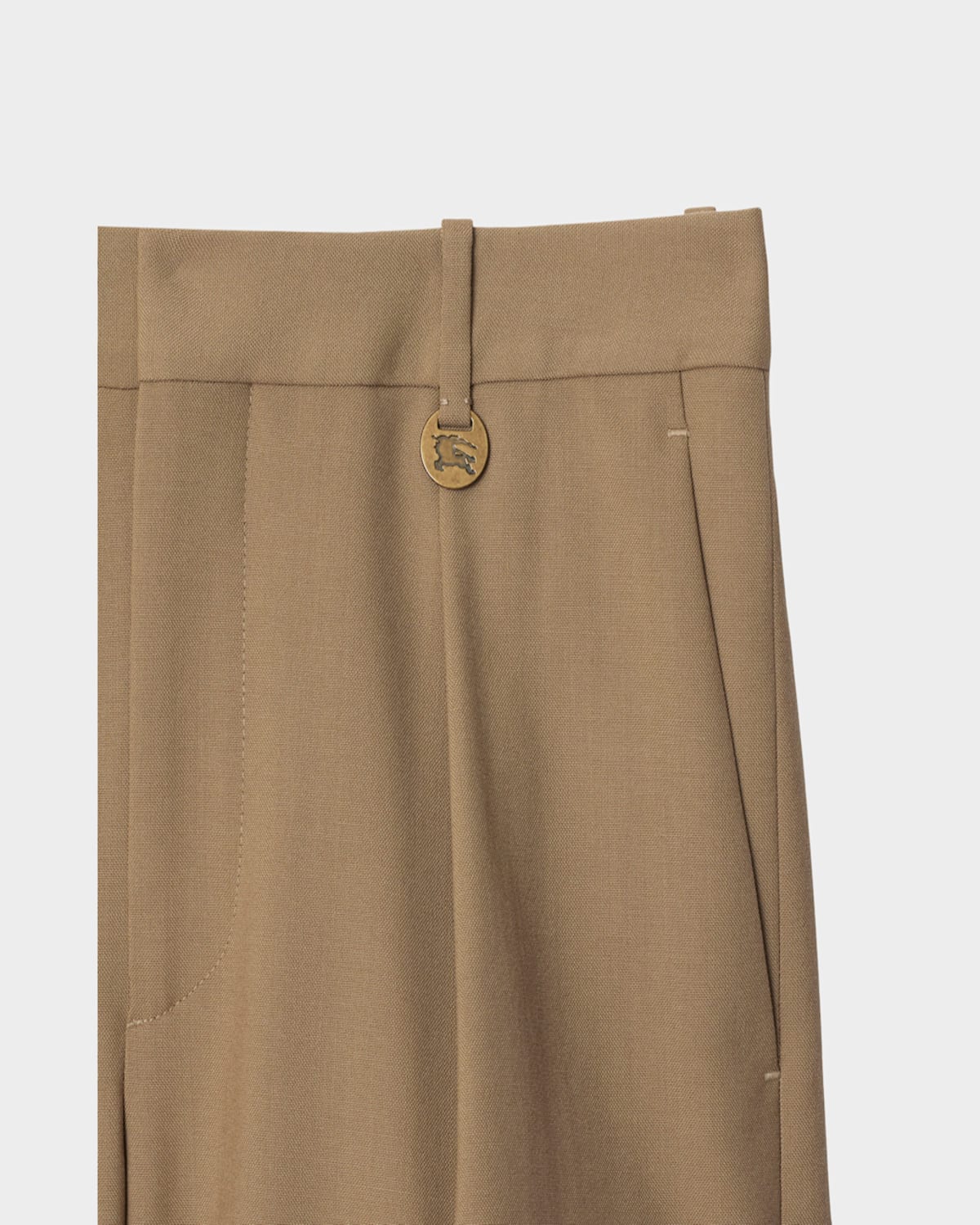 Burberry Pleated Cuffed Shorts In Puddle
