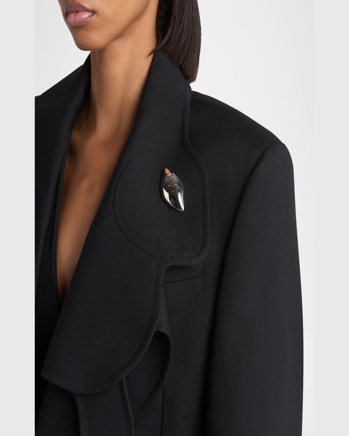 Bottega Veneta Bunny Lapel Brooch Compact Wool Jacket In Nero