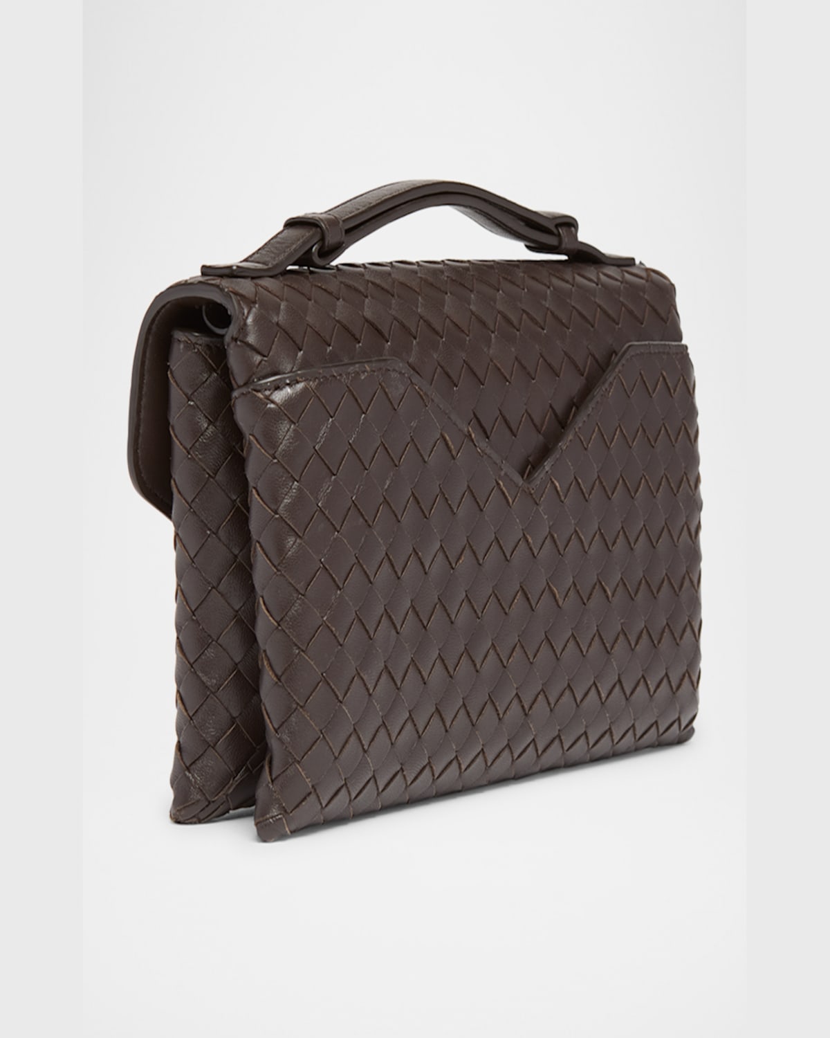 Bottega Veneta Knot Lock Medium Intrecciato Leather Shoulder Bag In Fondant