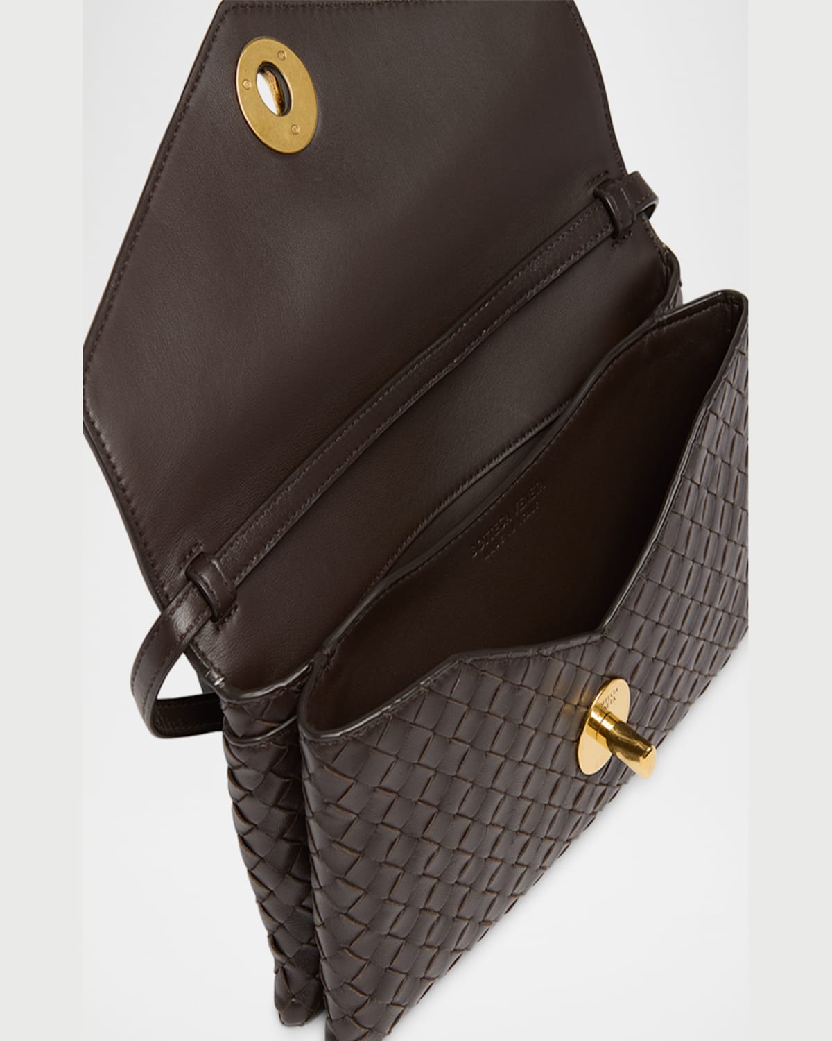 Bottega Veneta Knot Lock Medium Intrecciato Leather Shoulder Bag In Fondant