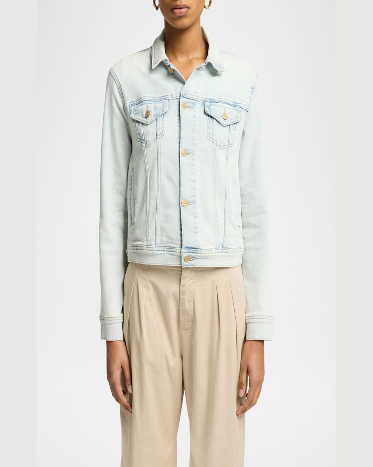 7 For All Mankind Classic Denim Trucker Jacket In Maui
