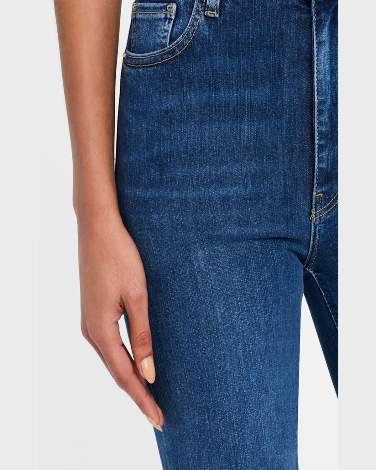 FRAME LE SLEEK STRAIGHT JEANS 
