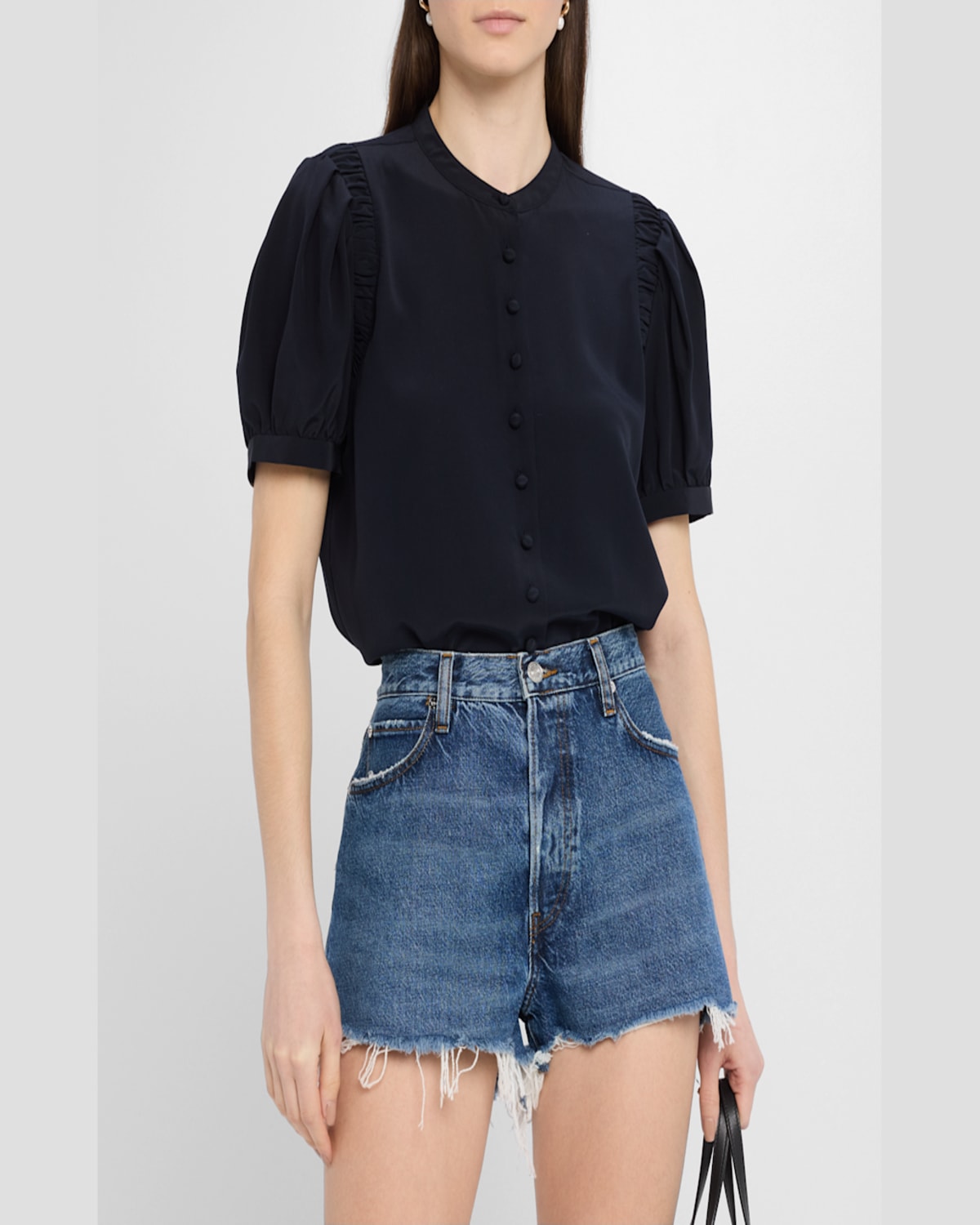 Frame The Silk Gathered Short Sleeve Button-up Shirt In Navy