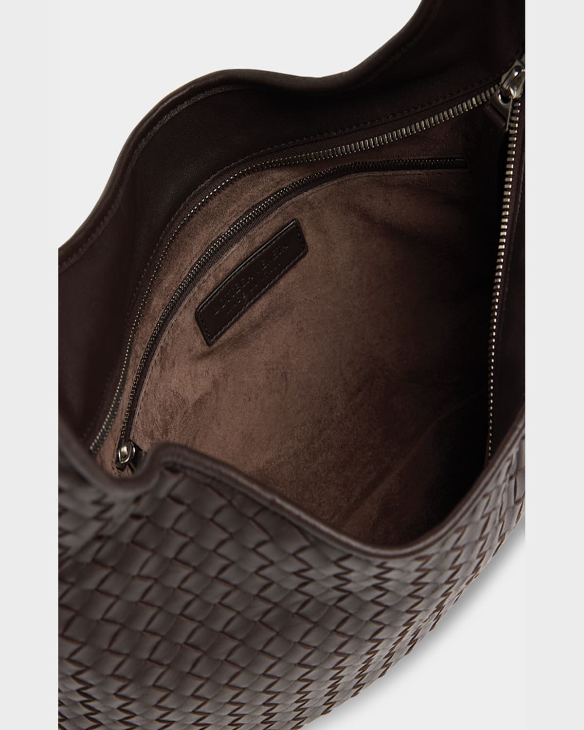 Bottega Veneta Intrecciato Leather Crossbody Bag In Fondant
