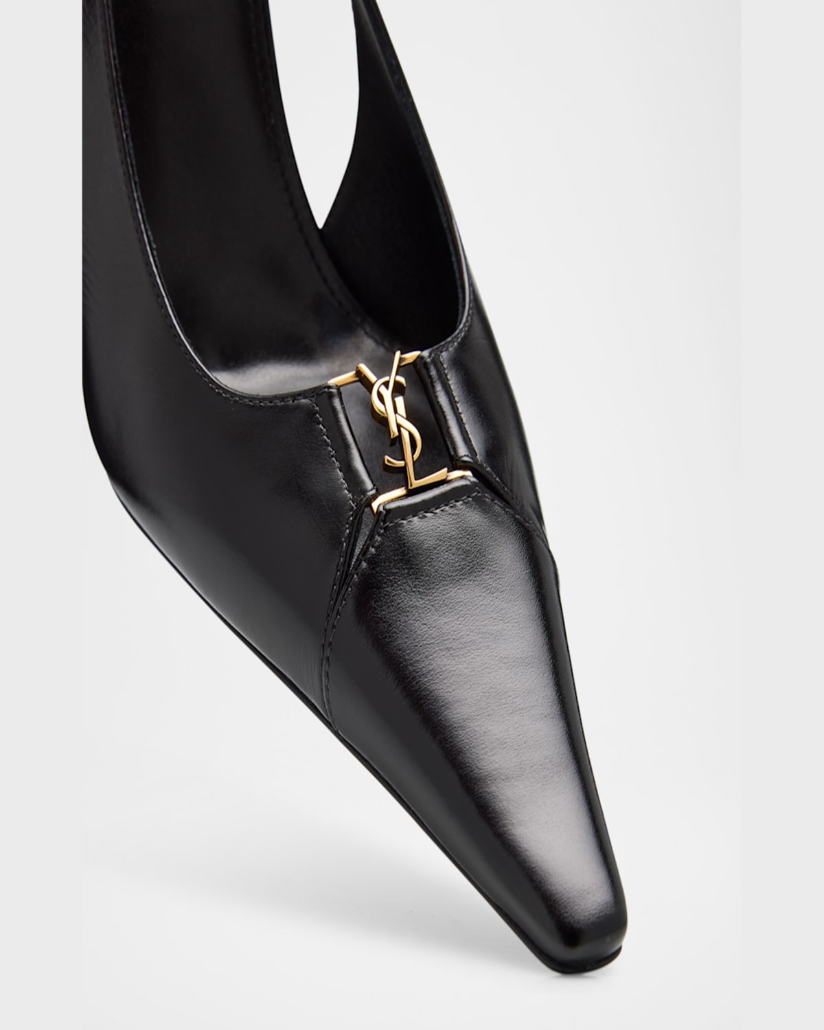 Saint Laurent Babylone Breteuil Slingback Pumps In Smooth Leather In Black