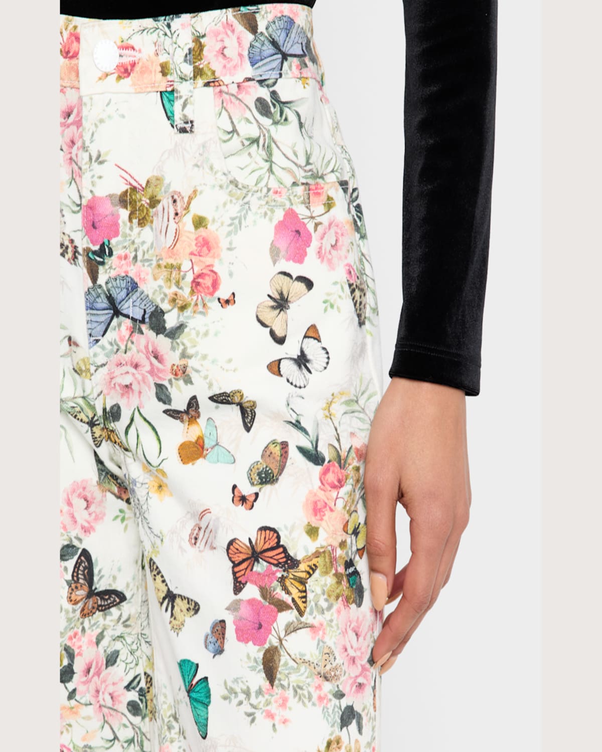 L Agence June Exclusive Print Crop Stovepipe Jeans In Wht Charonda Butterfly