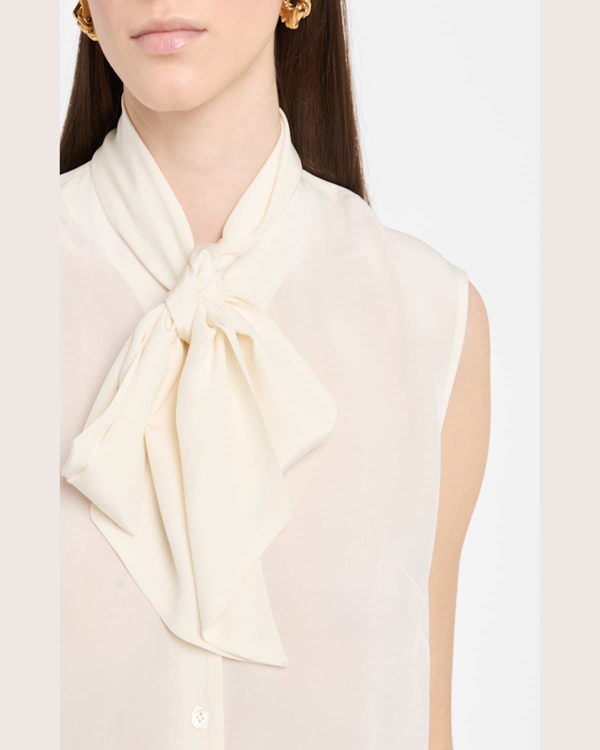 Salon 1884 Basso Lavellire Silk Crepe De Chine Blouse In Perla