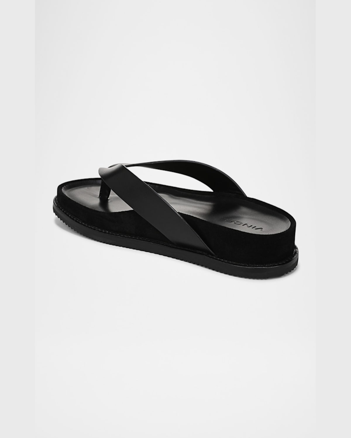 Vince Dali Flip Flop In Black