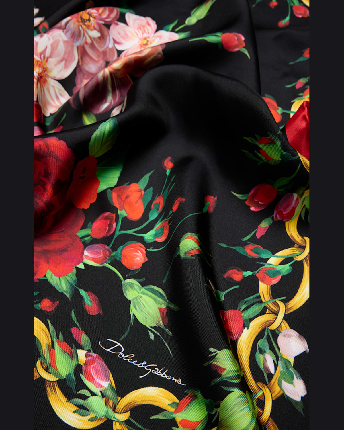 Dolce & Gabbana Printed Silk Scarf In Hd5pd Rose Ant Bdo Catene
