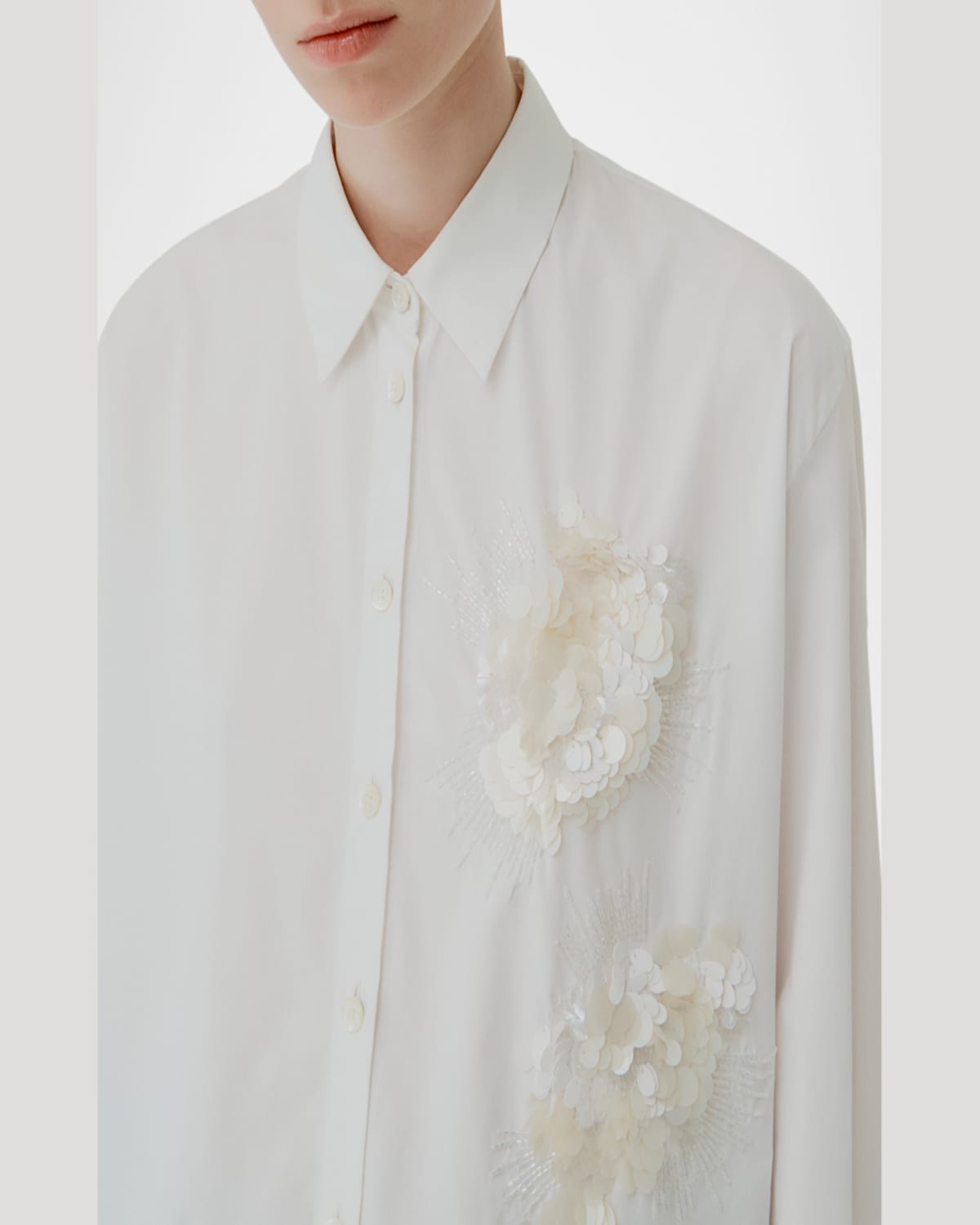 Mantù Bead & Sequin Floral Cotton Blouse In Optical White