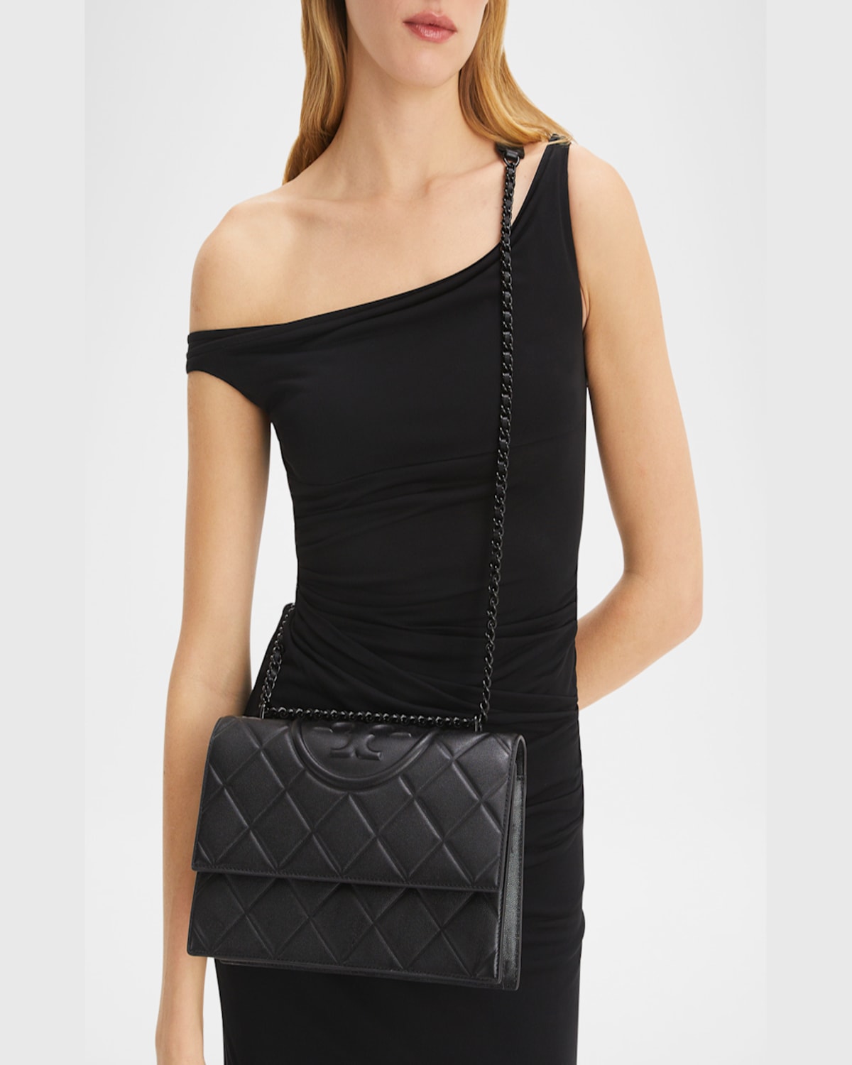 Tory Burch Fleming Polished-grain Convertible Shoulder Bag In Black
