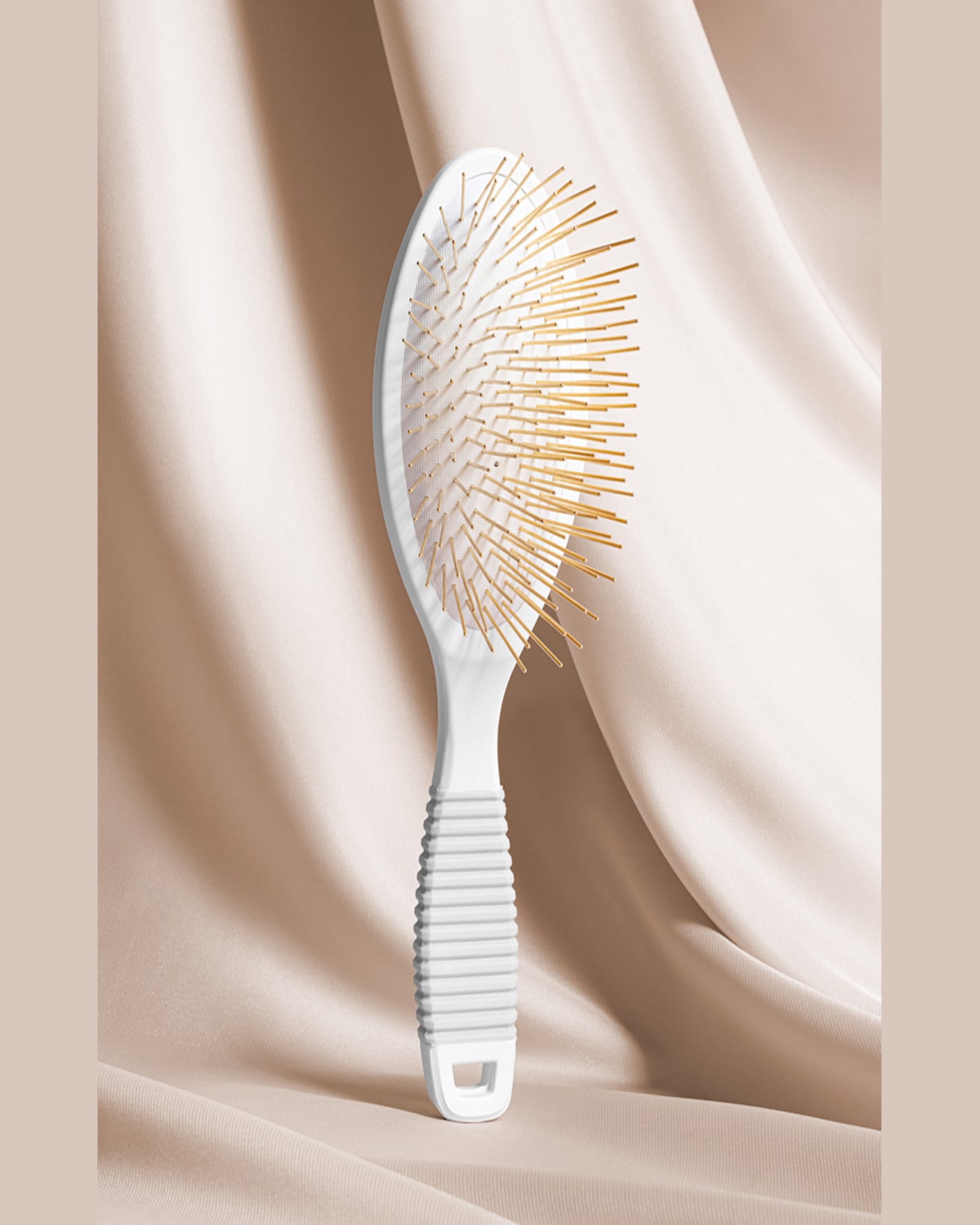 Snow Fox Gua Sha Hair And Scalp Brush