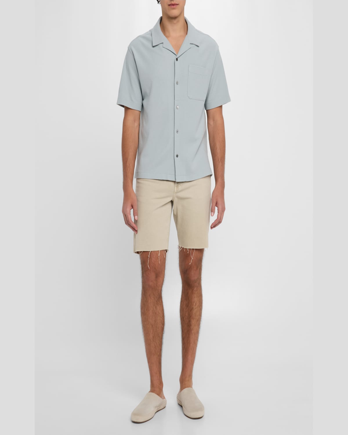 Frame Relaxed Shorts Raw Hem In Tan