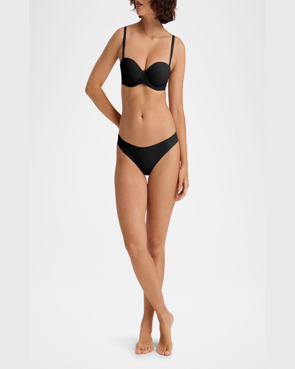 HANRO INVISIBLE COTTON LOW-RISE THONG 