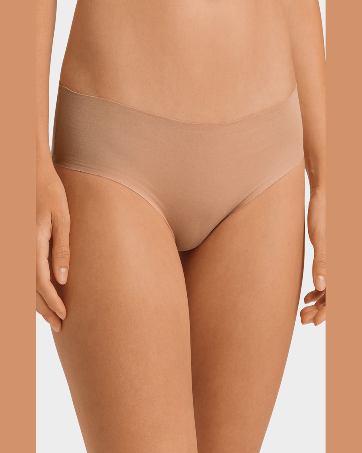 Hanro Invisible Cotton Full Mid-rise Briefs In Beige