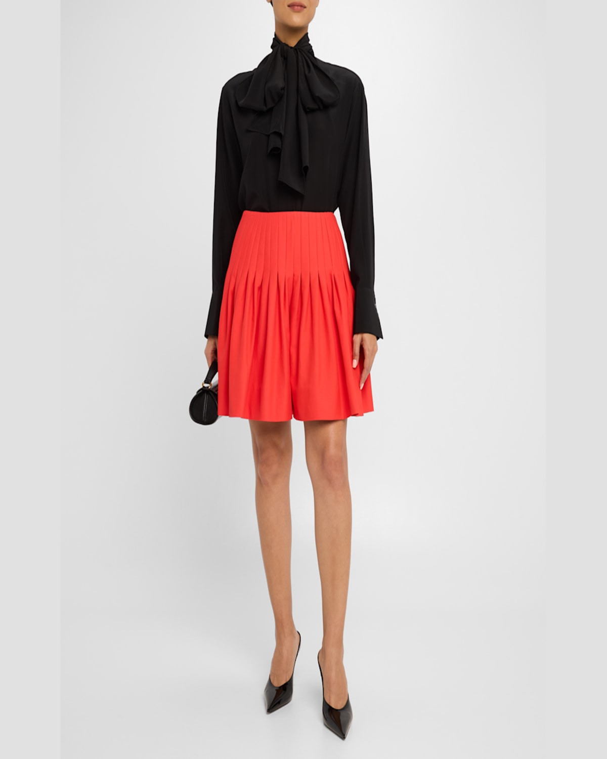 Amir Taghi Willow Pleated Flare Shorts In Bright Red