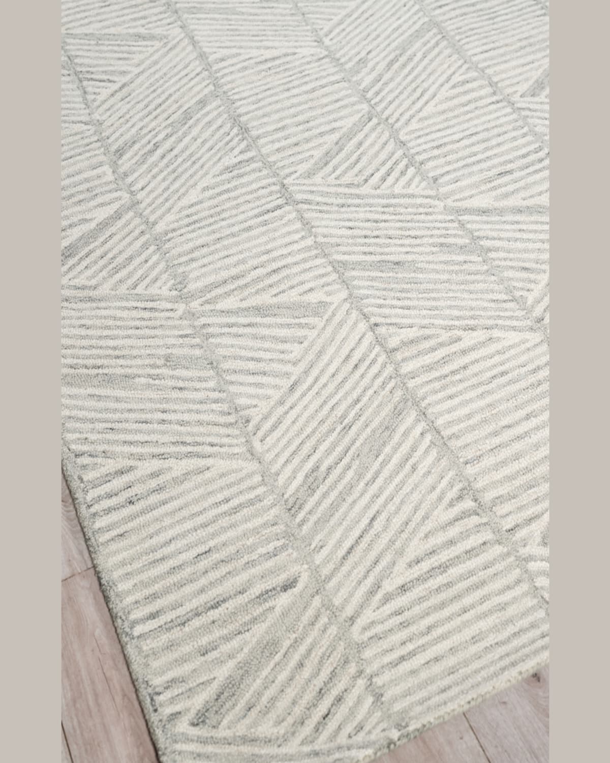 Exquisite Rugs Kascata 6786 6'x9' Area Rug In Silver/ivory