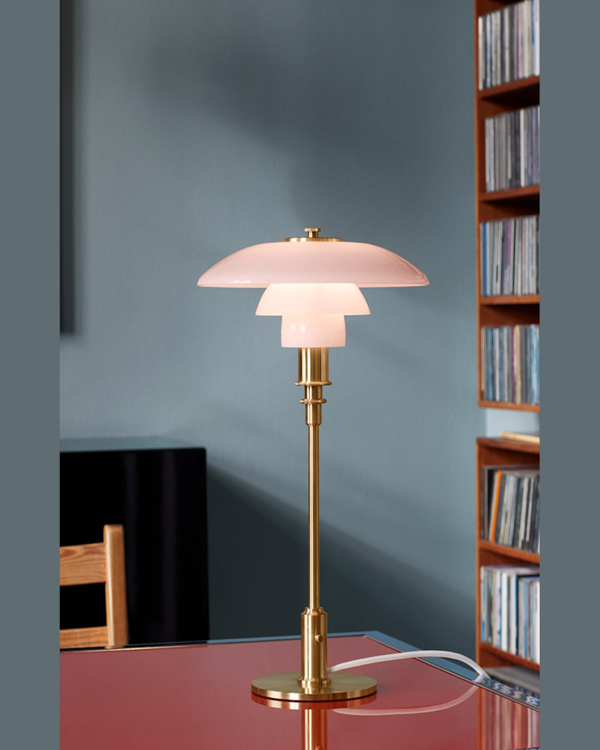 Louis Poulsen Ph 3/2 Table Lamp In Pale Rose
