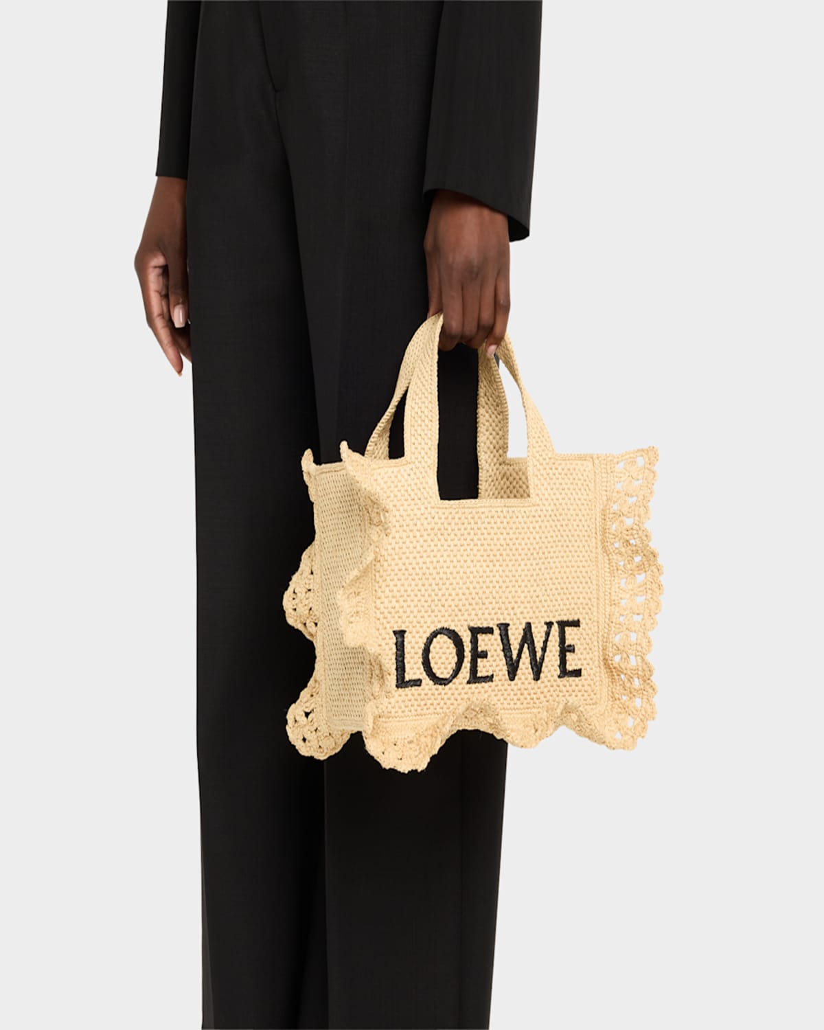 Loewe Small Ruffled Tote Bag In Raffia In Natural