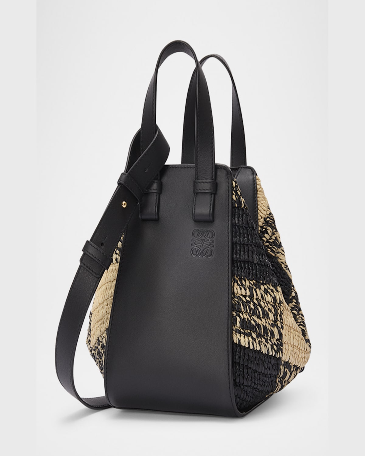 Loewe Hammock Top-handle Bag In Gingham Raffia In Naturalblack