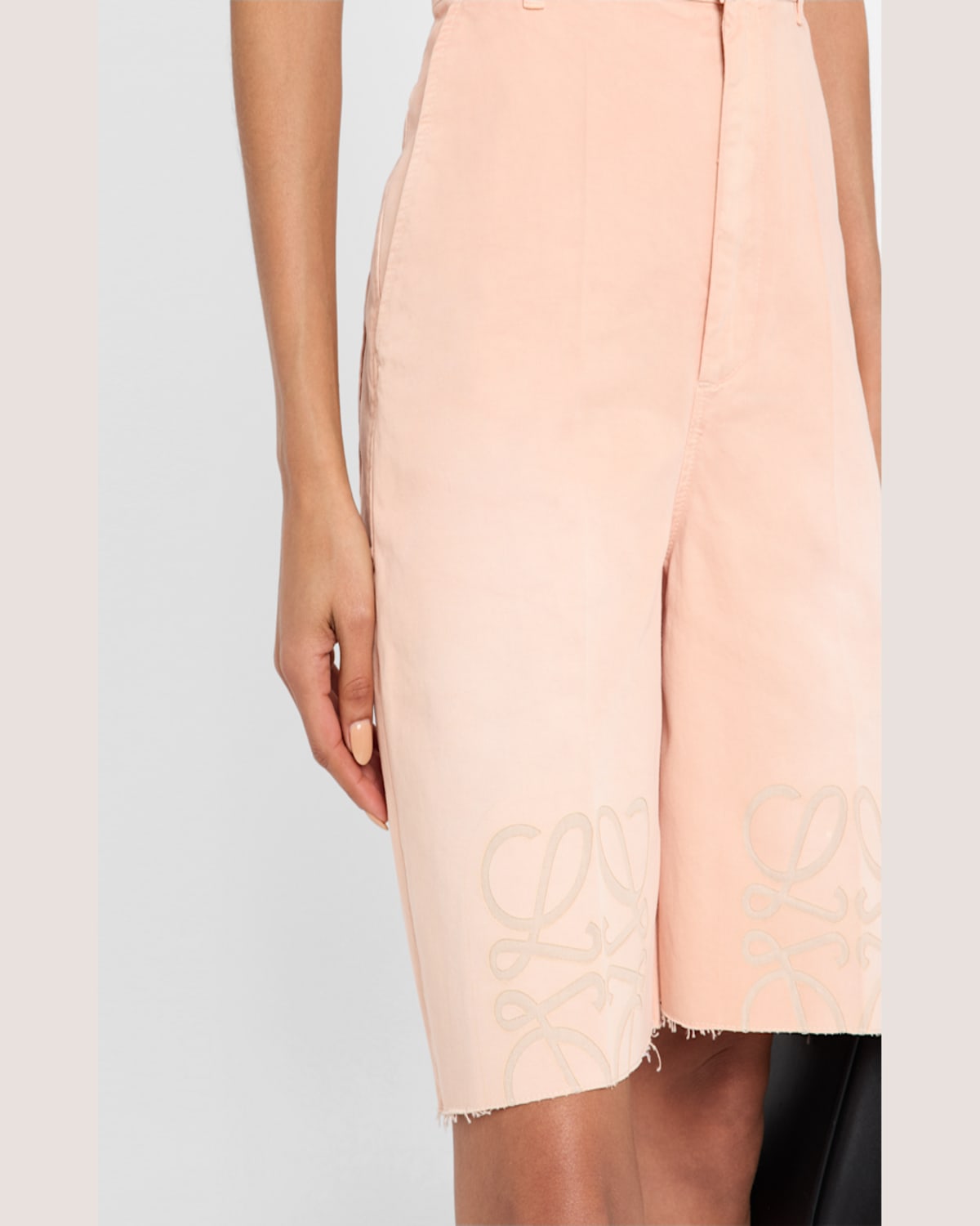 Loewe Anagram Knee Raw-hem Bermuda Shorts In Orange