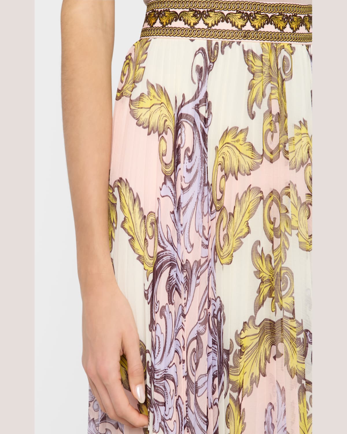 Alice And Olivia Acanthus Print Maxi Skirt In Day Dreamer