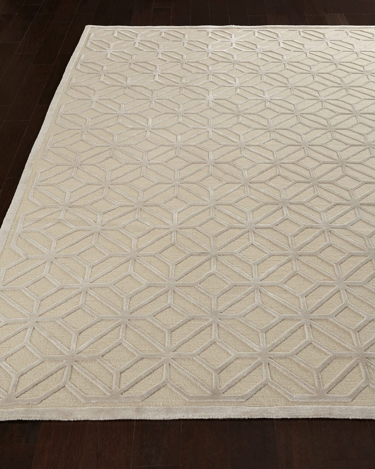 Safavieh Diamond Filigree Rug, 8' X 10' In Tan/ivory