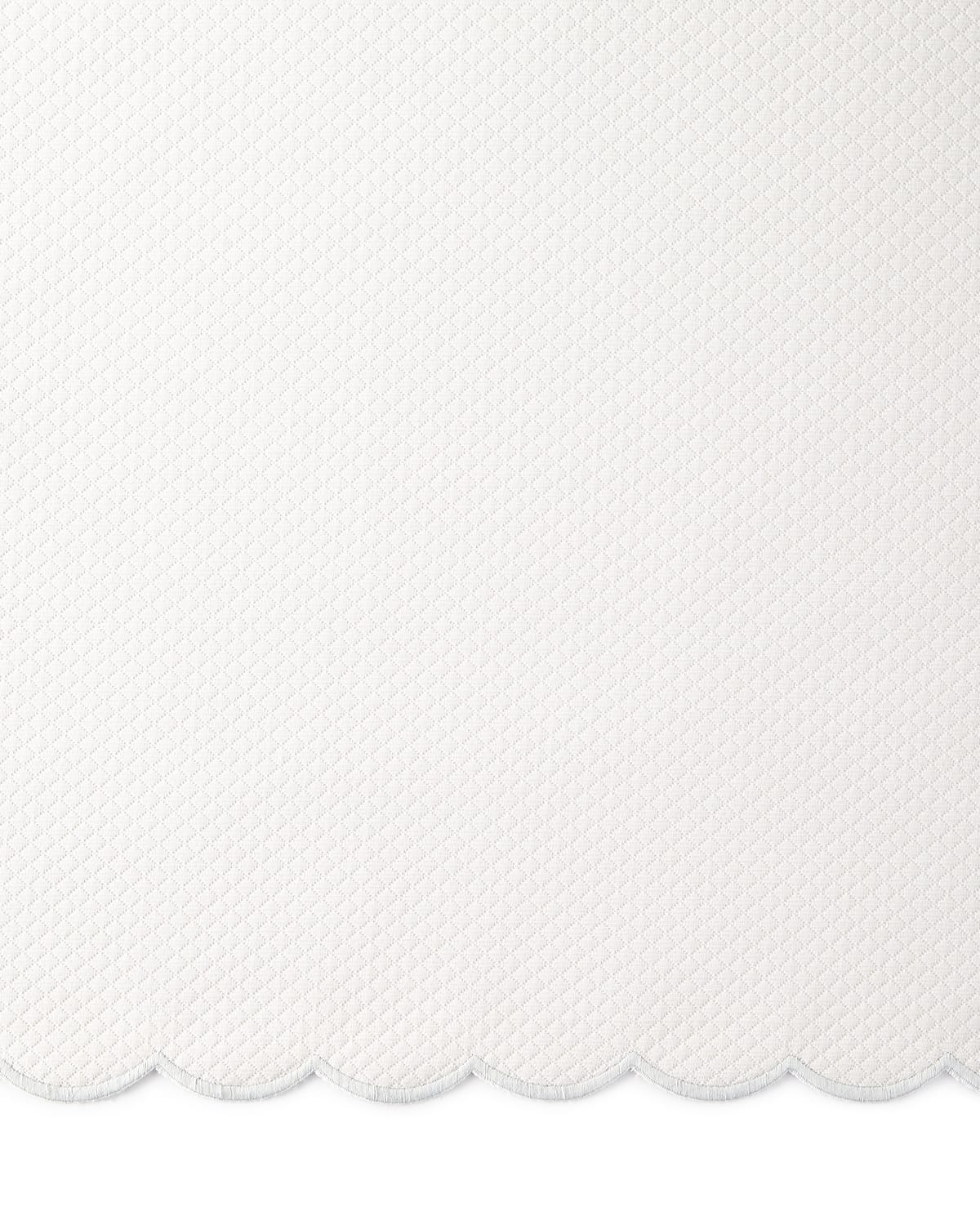 Matouk Savannah Tablecloth, 70" Round In Silver