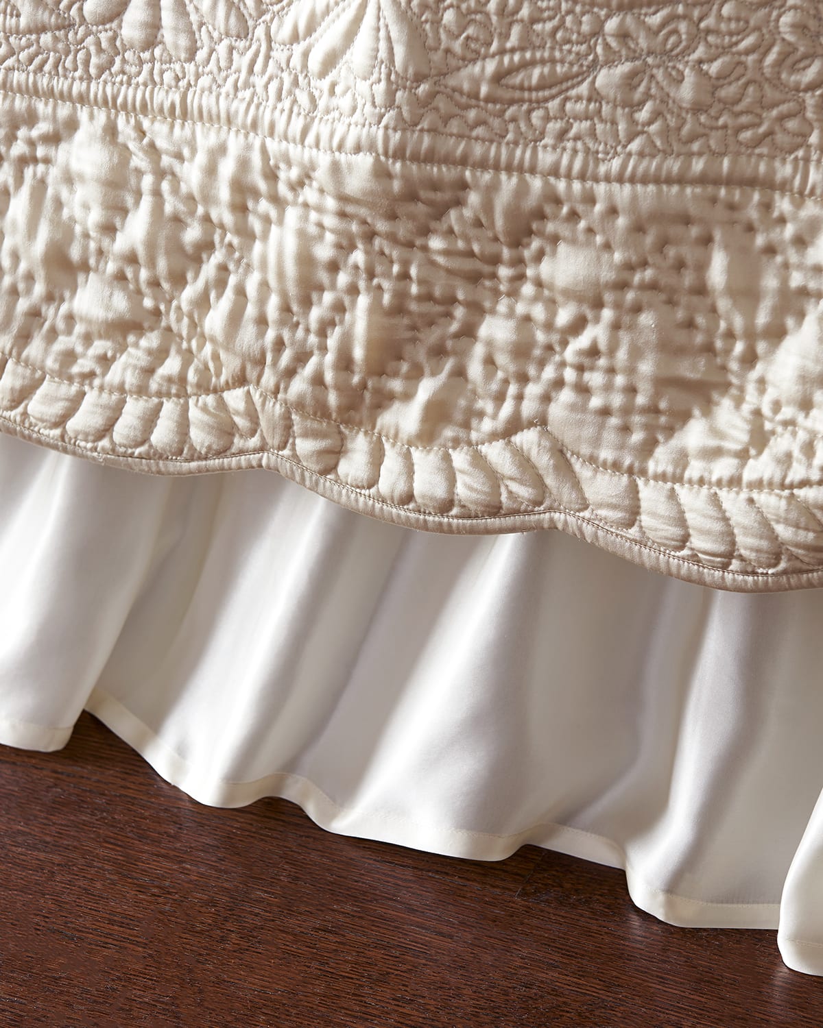 Amity Home Tudor Queen Dust Skirt In Ivory