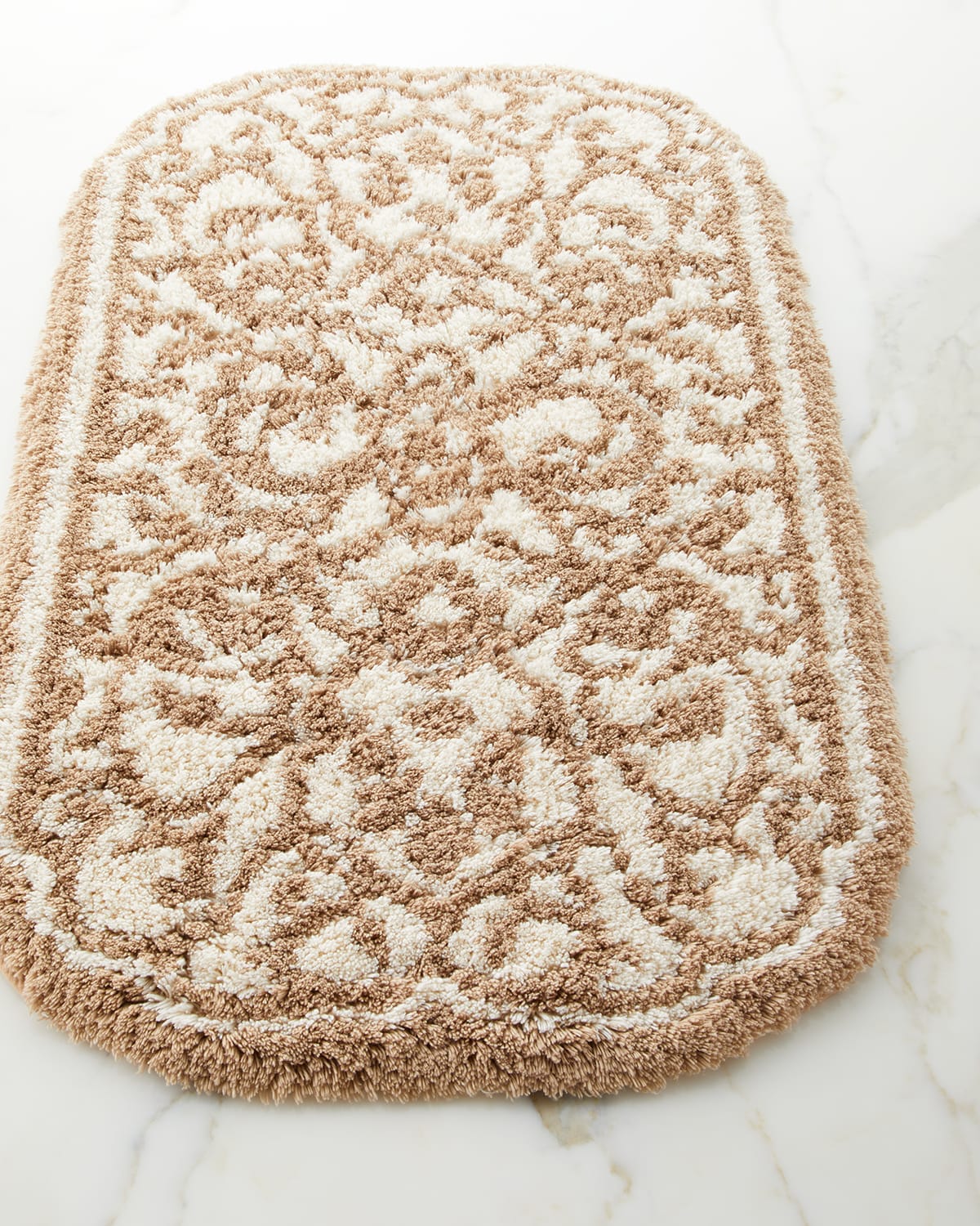 Graccioza Damask Bath Rug In Multi