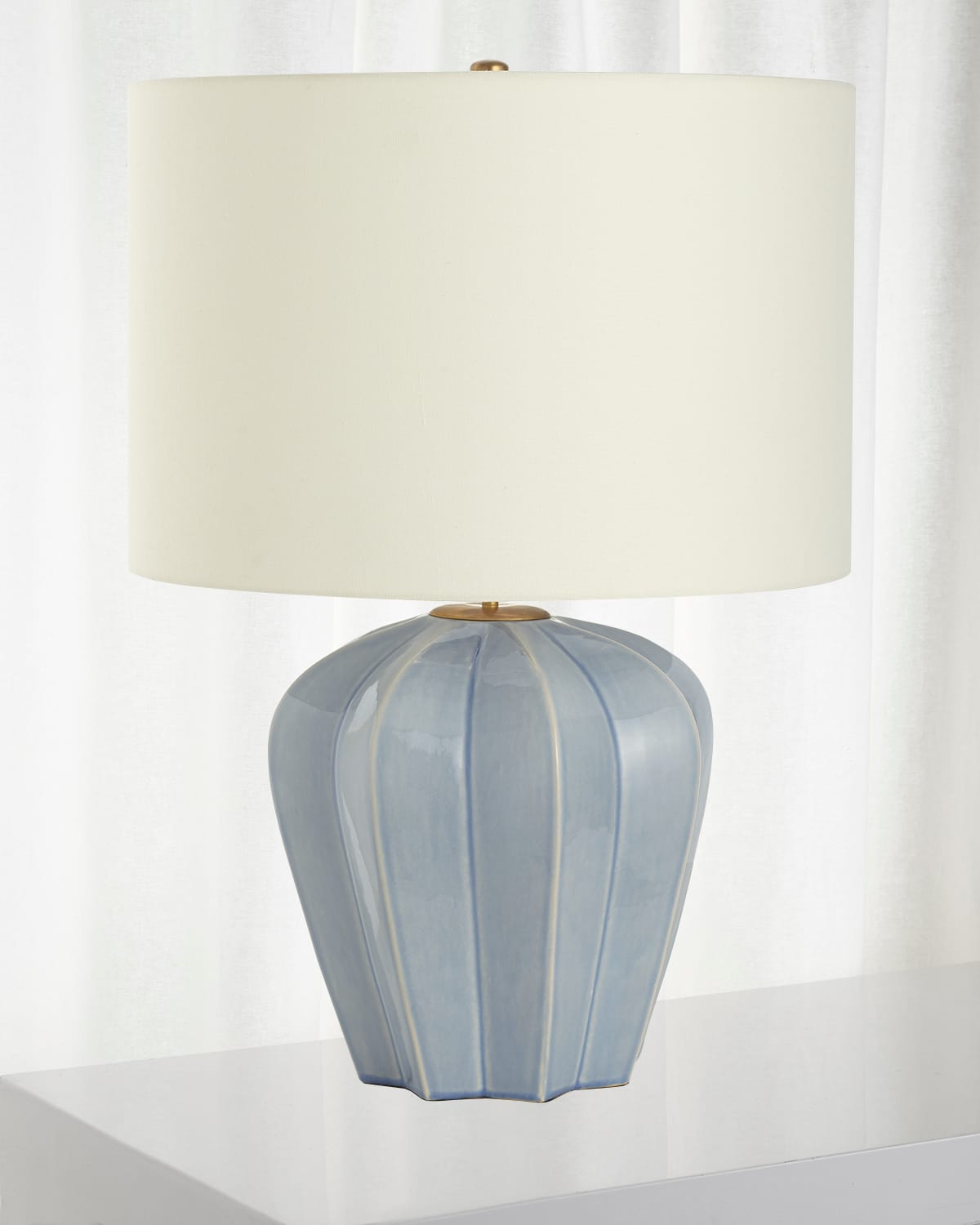 Visual Comfort Signature Pierrepont Medium Table Lamp By Aerin In Blue